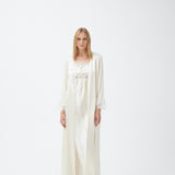 رداء بيلينا الحريري باللون البني الفاتح