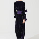 كيمونو مخملي باللون الأسود