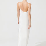 رداء حرير ماسي طويل باللون البني الفاتح