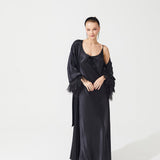 رداء القمر الحريري الأسود