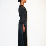 رداء هيلين الحريري الأسود