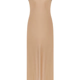 فستان حريري طويل باللون الذهبي
