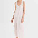 قميص حرير رومانسي باللون الوردي